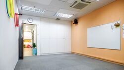 Parkway Centre (D15), Office #558928641